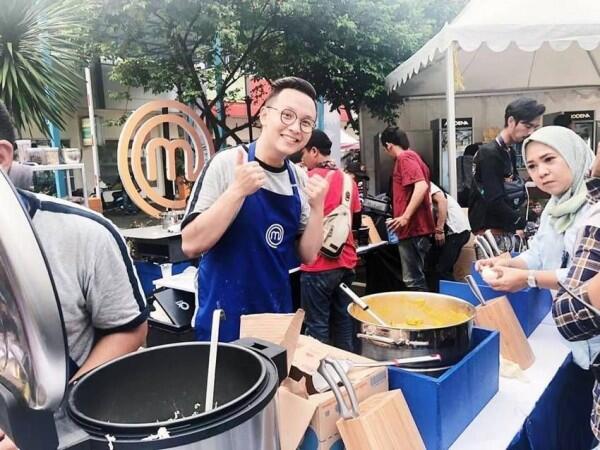 Disebut Mirip Andhika Pratama, 10 Potret Gagah Hans MasterChef 5