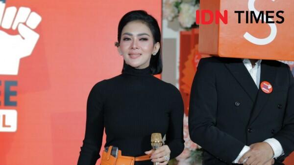Lika-liku Perjalanan Karier & Asmara Syahrini, Princess Sosialita