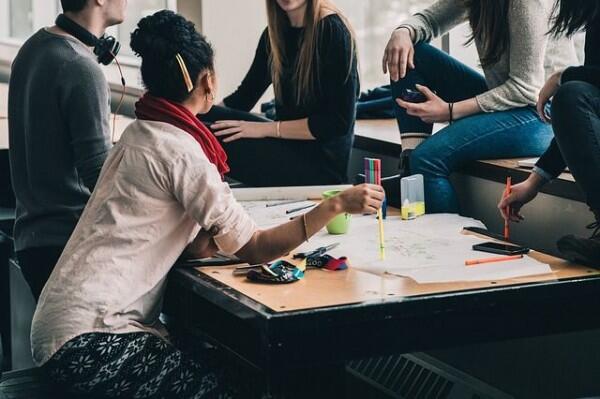 Saatnya Millennials Berkontribusi untuk Menuju Indonesia Emas