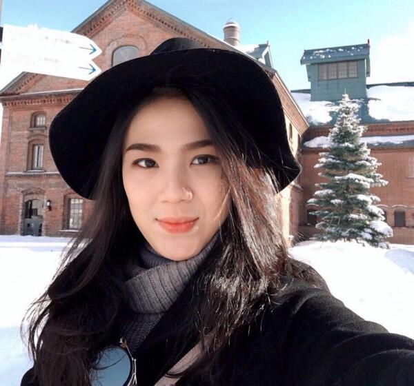12 Potret Devina Hermawan, Peserta MasterChef yang Multitalenta!