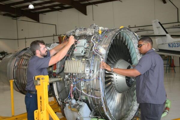 Boeing 737 Max: Sejarah Pesawat Senior Ini dari 1960 Sampai Sekarang