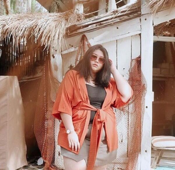 Bikin Gemas, OOTD Liburan buat Cewek Plus Size ala Clarissa Putri