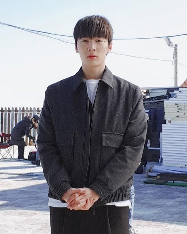 10 Potret Shin Hyun Soo, Pemeran Kok Ki Bong di Eulachacha Waikiki 2