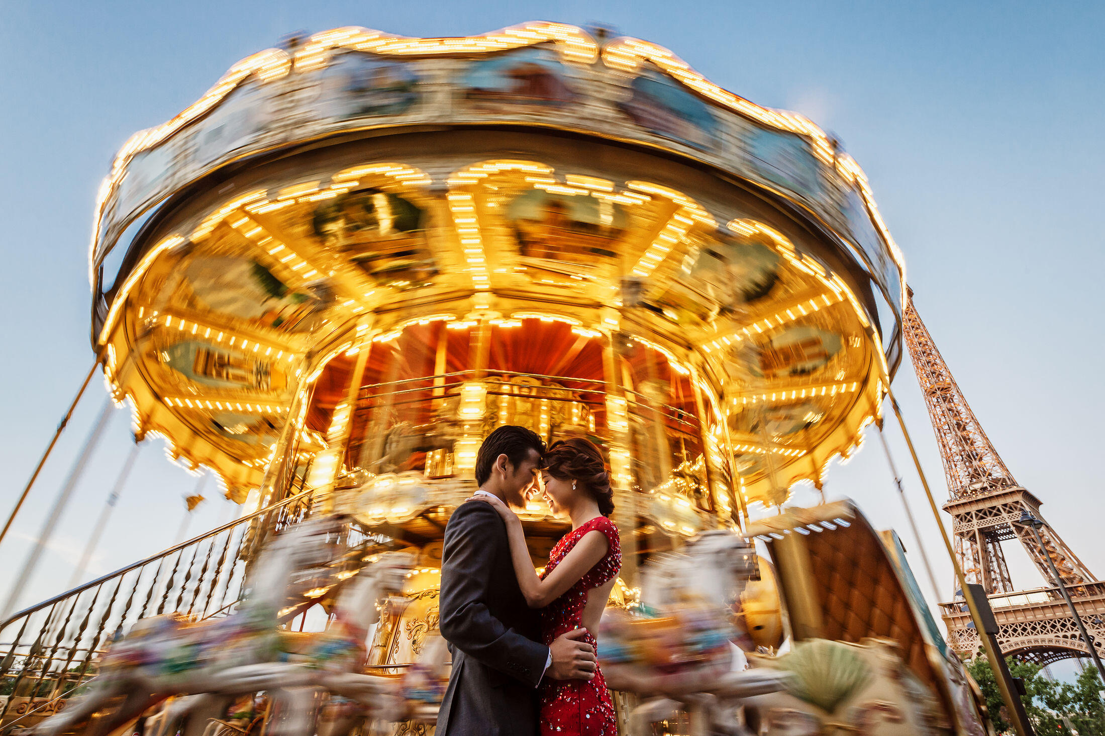 12 Wahana Hiburan yang Cocok untuk Foto Pre Wedding, Seru Banget!