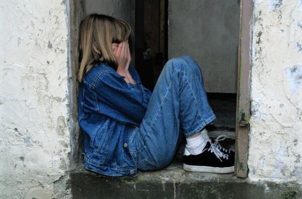Bikin Tak Bahagia, 5 Hal Ini Dirasakan Anak yang Diasuh Toxic Parent!