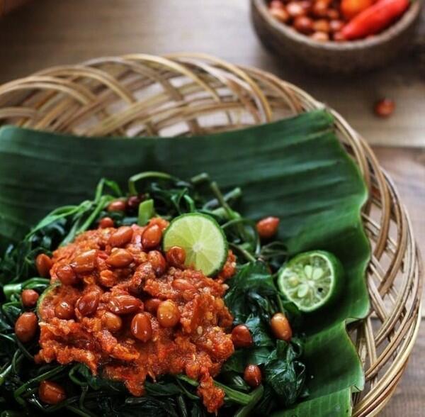 5 Makanan Khas Lombok, Pedas Namun Menggoda Selera