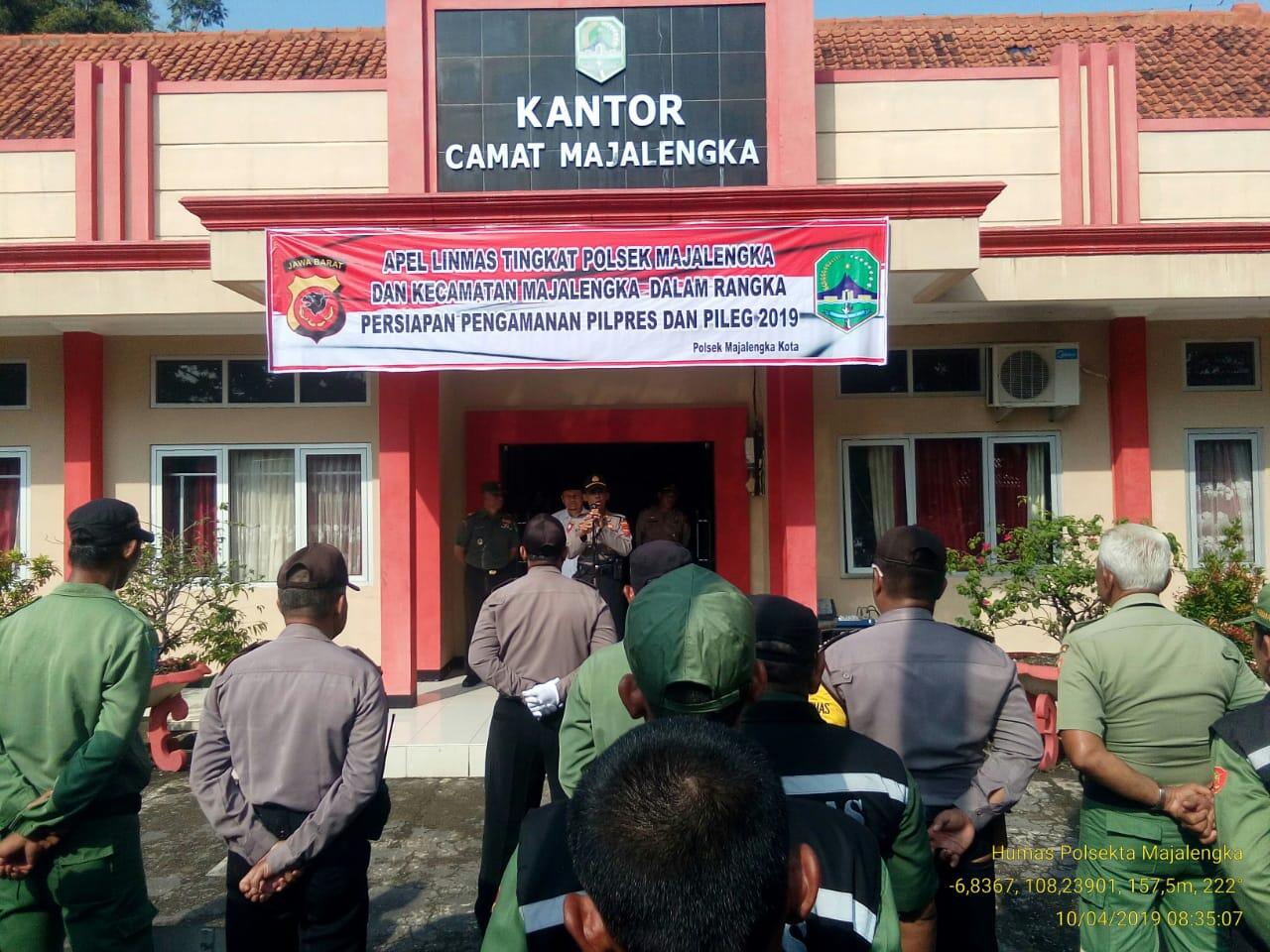 Wujudkan Pemilu 2019 Aman Polsek Majalengka Kota Gelar Apel Bersama Linmas