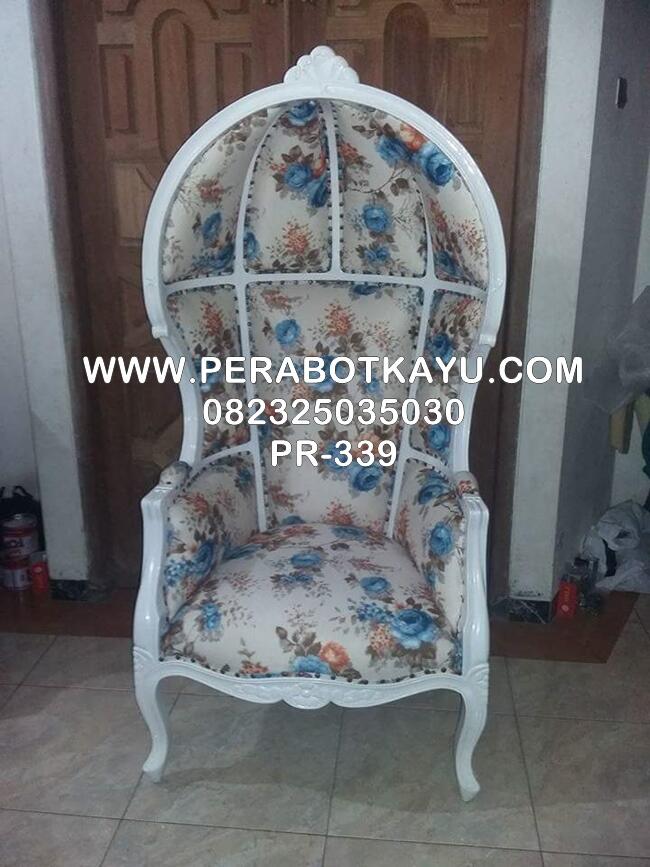 Kursi Sofa Santai Menjadi Ruang Keluarga Menjandi Lebih Nyaman