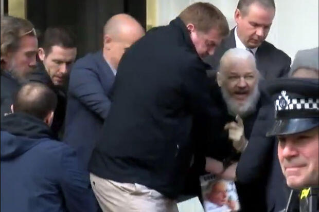 Pendiri Wikileaks, Julian Assange Ditangkap!