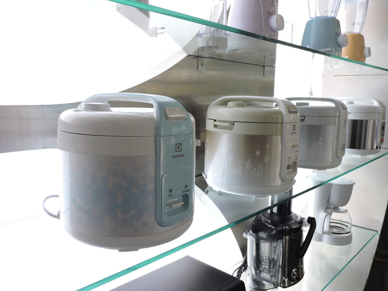  Apa Sih Bedanya Magic Jar, Magic Com dan Rice Cooker