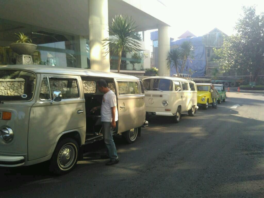 PENGALAMAN MENARIK LIBURAN KE JOGJA DENGAN MOBIL KLASIK