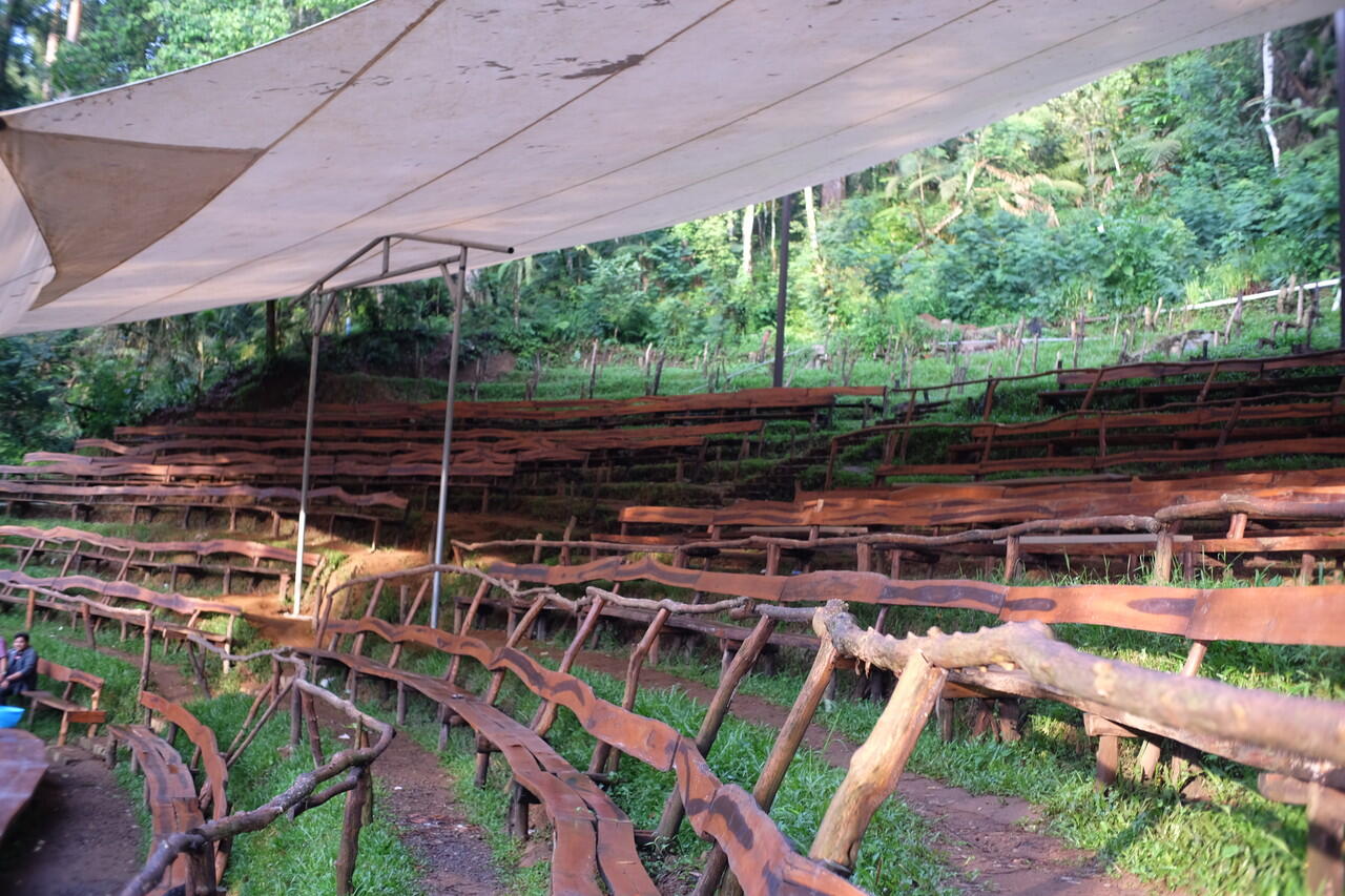 Tempat Wisata &quot;Agak Mahal&quot; di Situ Gunung, Sukabumi !