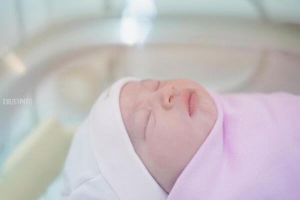 Arti Nama Anak Kedua Aryani Fitriana-Donny Michael, Maknanya Indah!