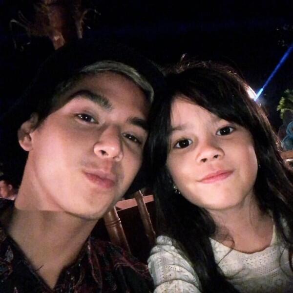 10 Potret Dekat Artis Muda & Adik Kecilnya, Beda Usia Belasan Tahun!