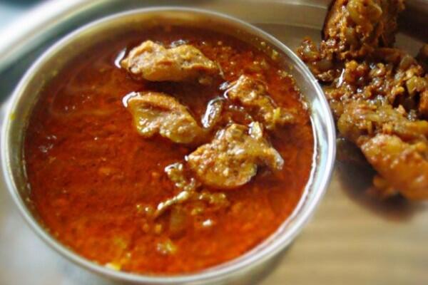 Resep Mudah Bikin Kari Ayam India, Rempahnya Nampol Abis!