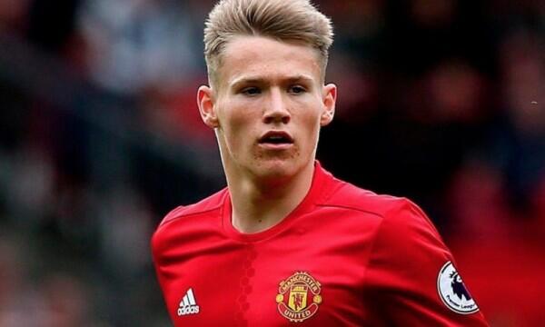 MU Kalah dari Barcelona, Scott McTominay Tetap Dapat Pujian