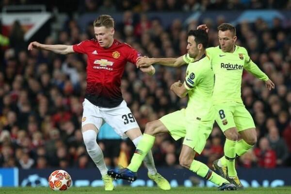 MU Kalah dari Barcelona, Scott McTominay Tetap Dapat Pujian
