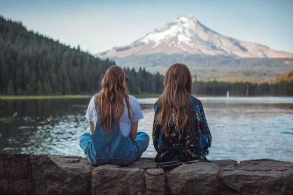 10 Keuntungan yang Bisa Kamu Dapatkan ketika Traveling Bareng Sahabat