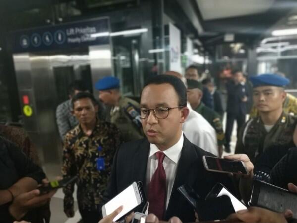 Surati Menteri PUPR, Anies Minta Kolong Jalan Tol Dikelola Pemprov DKI
