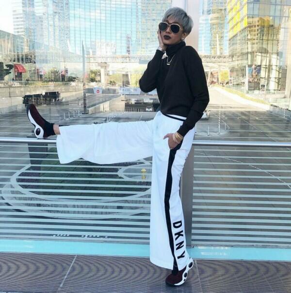 9 Monochrome Style ala Kimmy Jayanti, Tampak Classy & Stunning Abis!