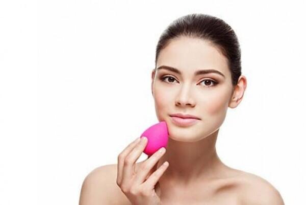 Apa Itu Beauty Blender? Yuk, Kenali Fakta Uniknya!