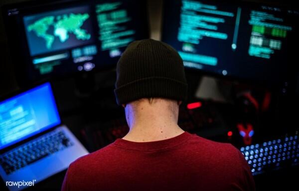 7 Hal yang Membuat Programmer Menjadi Pasangan Idaman, Gak Percaya?