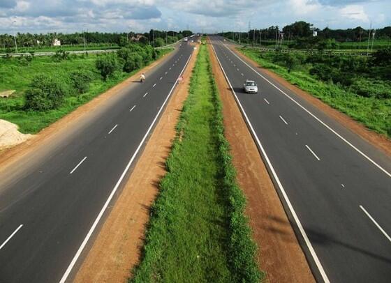 10 Jalan Raya Terpanjang di Dunia, Apakah Ada yang Pernah Agan Sista Lalui?