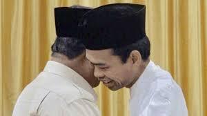 Apa Yang Terjadi Ketika Prabowo Bertemu Dengan Ustadz Abdul Somad !!
