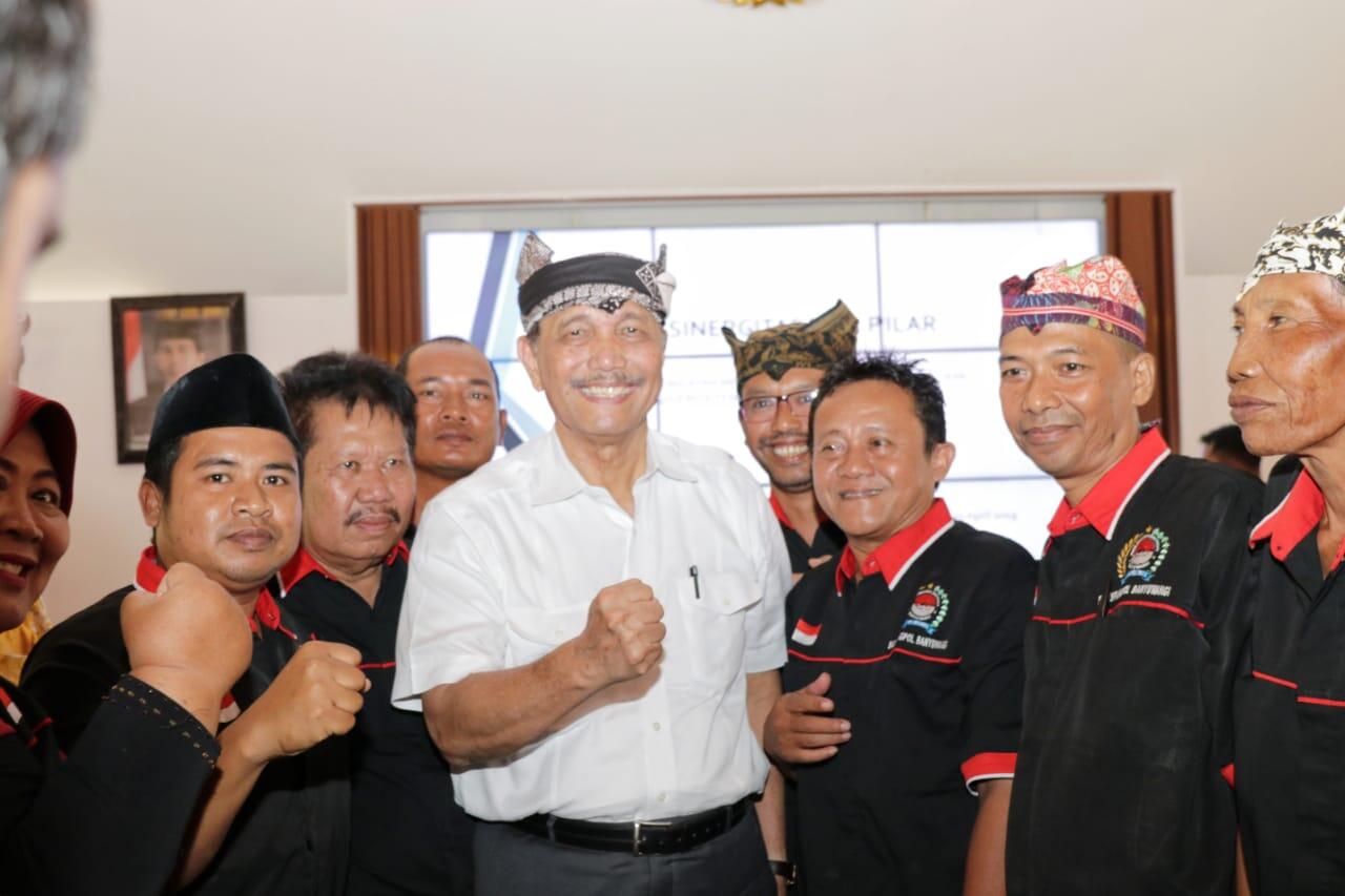 Serap Aspirasi Nelayan, Menko Luhut: Permudah Birokrasi Perijinan