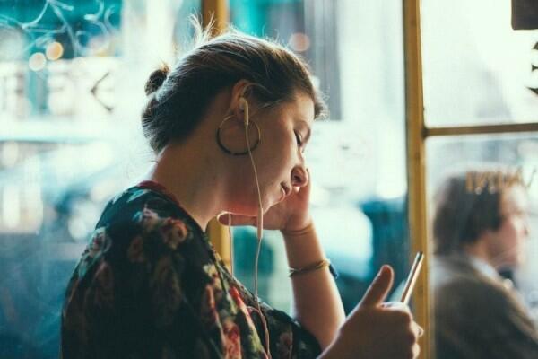 Ini 5 Alasan Kenapa Kamu Harus Dengarkan Podcast