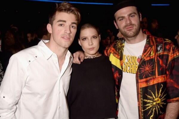 Selain BTS, 5 Musisi Ini Juga Pernah Berkolaborasi dengan Halsey