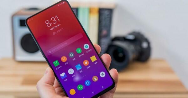 4 Smartphone Lenovo 2019 dengan Spesifikasi dan Tampilan Terkini