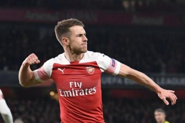 Jamu Napoli, Arsenal Sukses Menang dengan Mudah