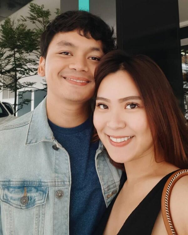 Potret Calvin Jeremy & Pacar yang Jarang Disorot, Udah 5 Tahun Lho!