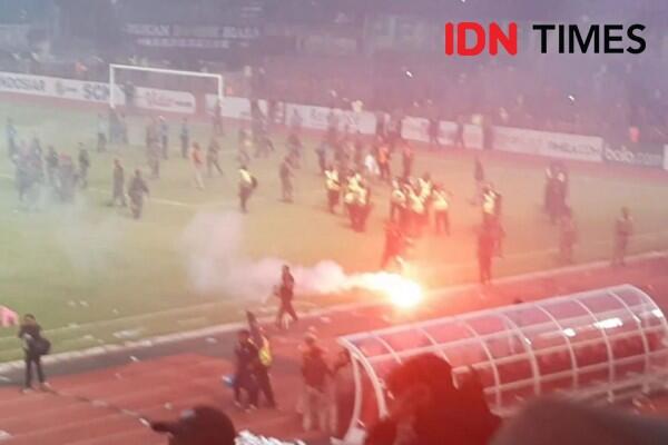 Melawat ke Malang, Giliran Persebaya Naik Rantis ke Kanjuruhan