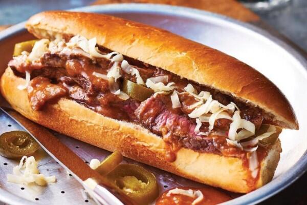 5 Menu Philly, Roti Lapis Bistik yang Bikin Ketagihan!