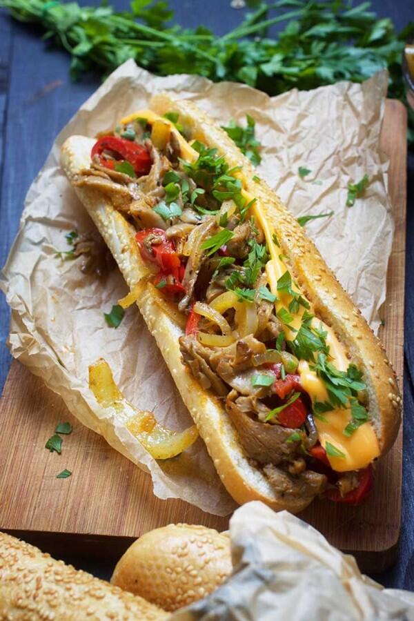 5 Menu Philly, Roti Lapis Bistik yang Bikin Ketagihan!