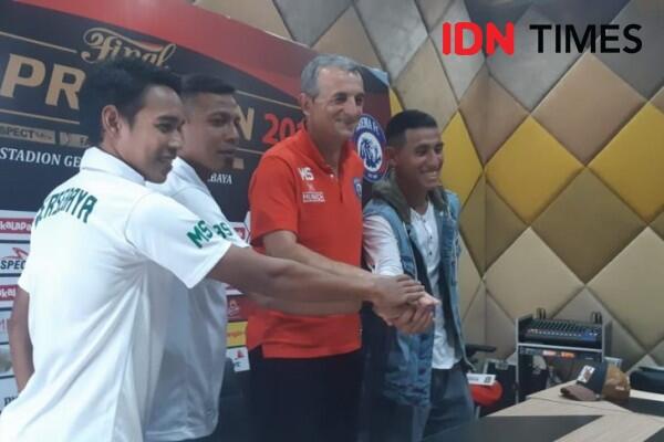 Pelatih Arema FC: Aremania Harus Jadi Tuan Rumah yang Baik