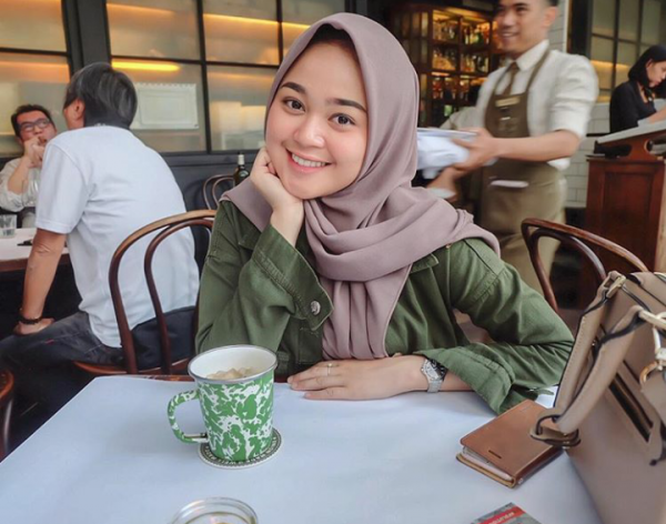 10 Potret Terbaru Keluarga Limbad yang Jarang Disorot Media