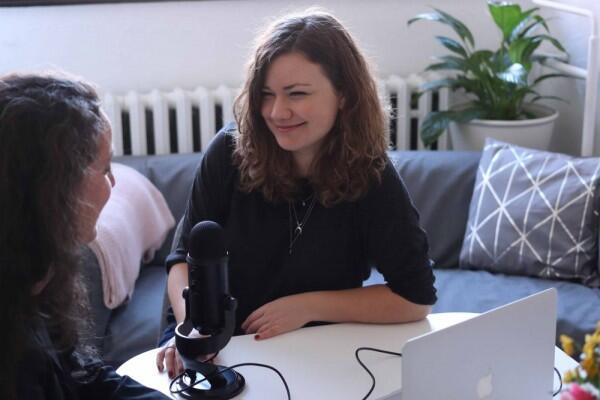 Alasan Mendengarkan Podcast Jadi Alternatif Kegiatan yang Positif