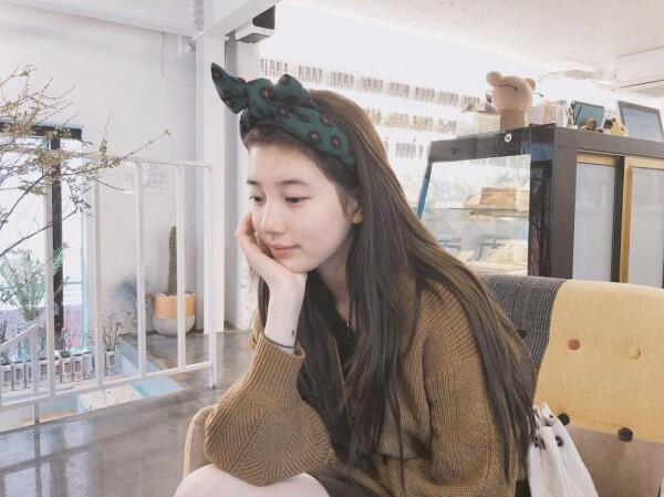 10 Potret Memesona Bae Suzy dengan Tampilan Bare Face