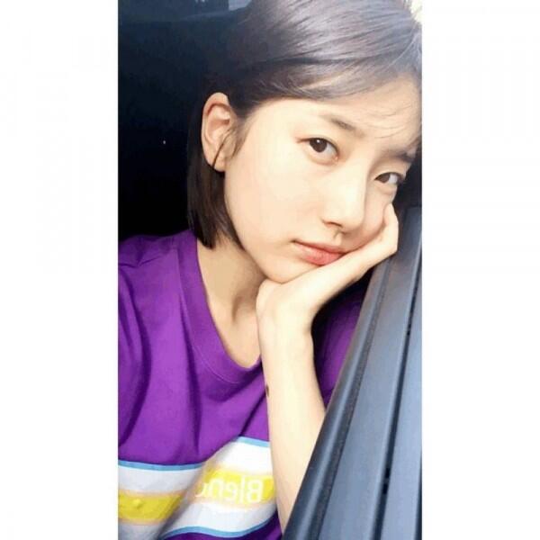 10 Potret Memesona Bae Suzy dengan Tampilan Bare Face