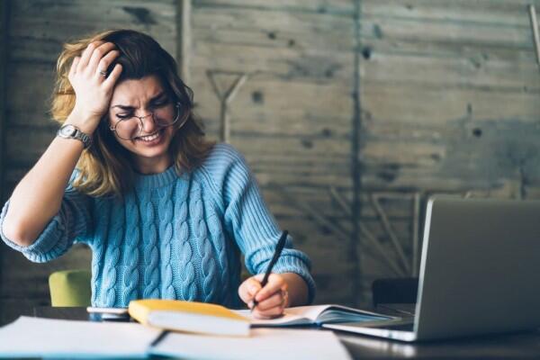 5 Tanda Kalau Kamu Perlu Liburan, Relax Sejenak Guys!