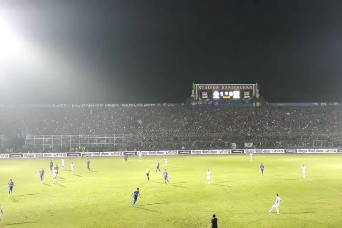 Arema juara piala presiden setelah mengalahkan persebaya