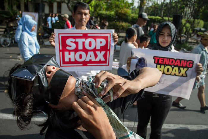 Kemkominfo luncurkan chatbot untuk perangi hoaks