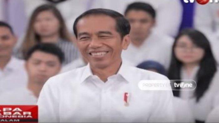 Dituding Hanya Meresmikan Jalan Tol, Reaksi Jokowi Bikin Anak Milenial Riuh

