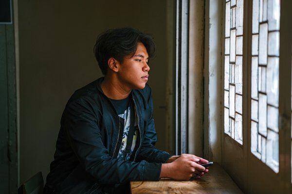 Sadari Segera! 5 Tanda Kamu Sedang Mengalami "Toxic Positivity"