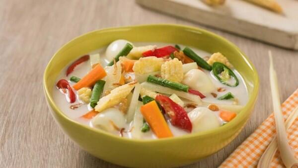 Resep Mudah Membuat Sayur Lodeh yang Enak, Obat Rindu Masakan Ibu