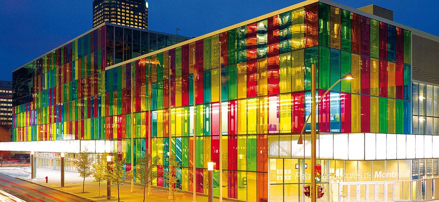 12 Destinasi Ini Warna-warni bak Pelangi, Indahnya Kebangetan!