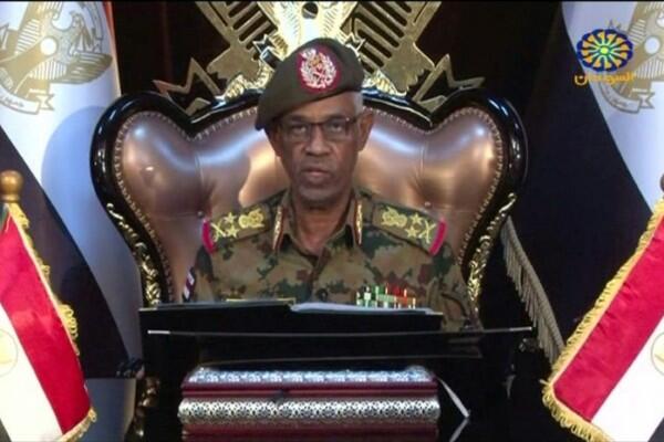 Hanya Sehari di Tampuk Dewan Militer, Menteri Pertahanan Sudan Mundur